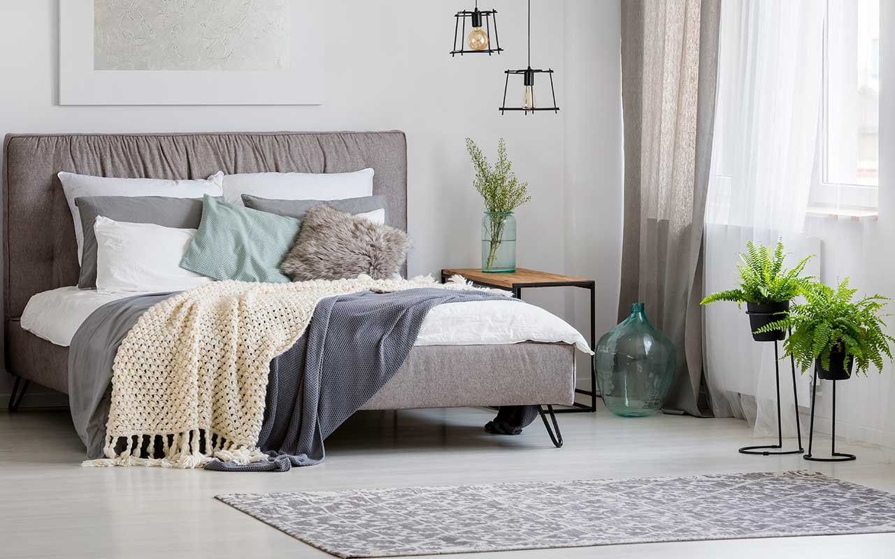 modern-bedroom-interior-2021-08-26-15-45-20-utc